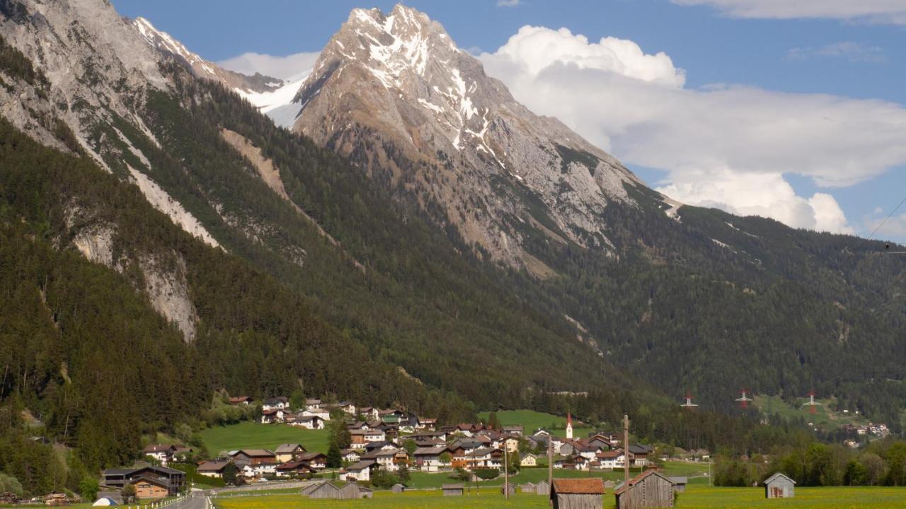 Appartement Strolz Schnann Exteriör bild