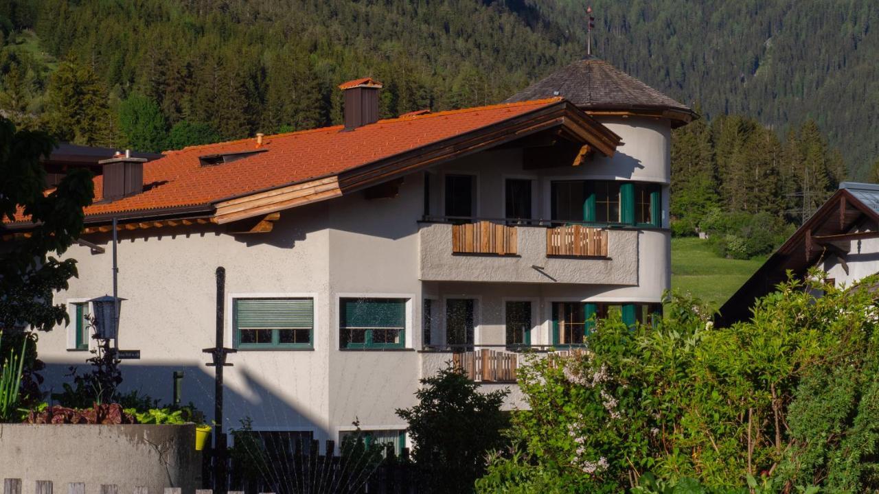 Appartement Strolz Schnann Exteriör bild