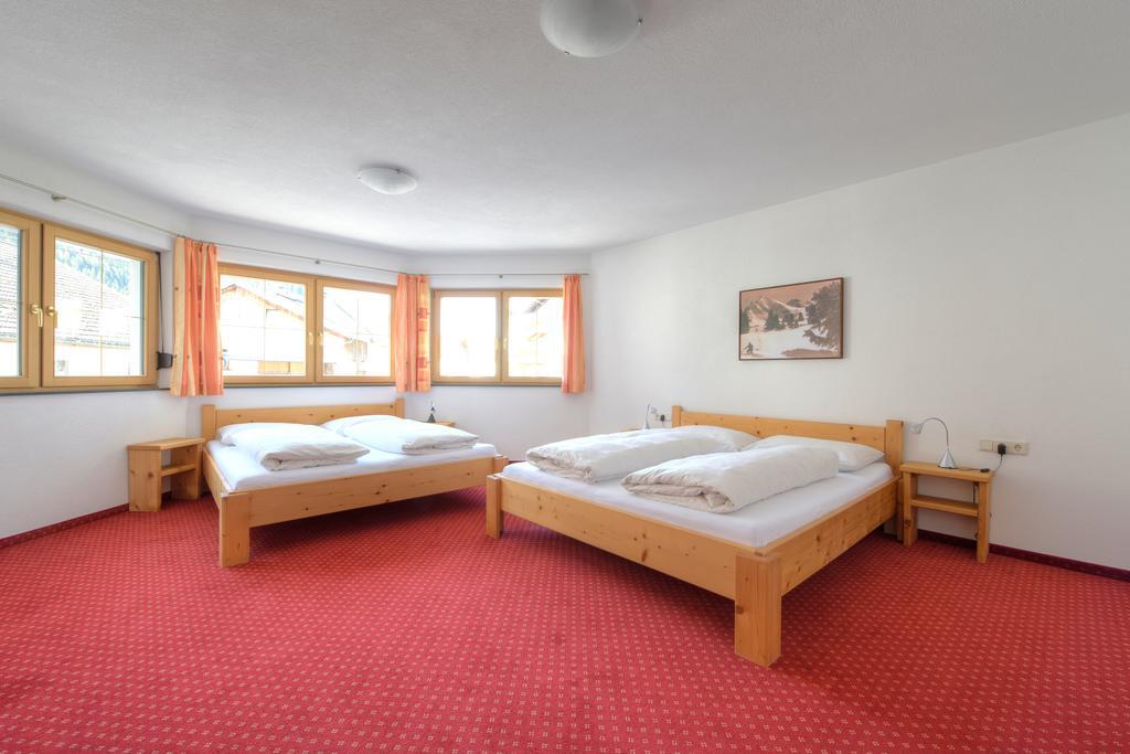 Appartement Strolz Schnann Rum bild
